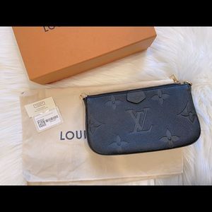 💯 Multi Pochette Large Pouch